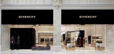 lvmh givenchy españa|givenchy handbags.